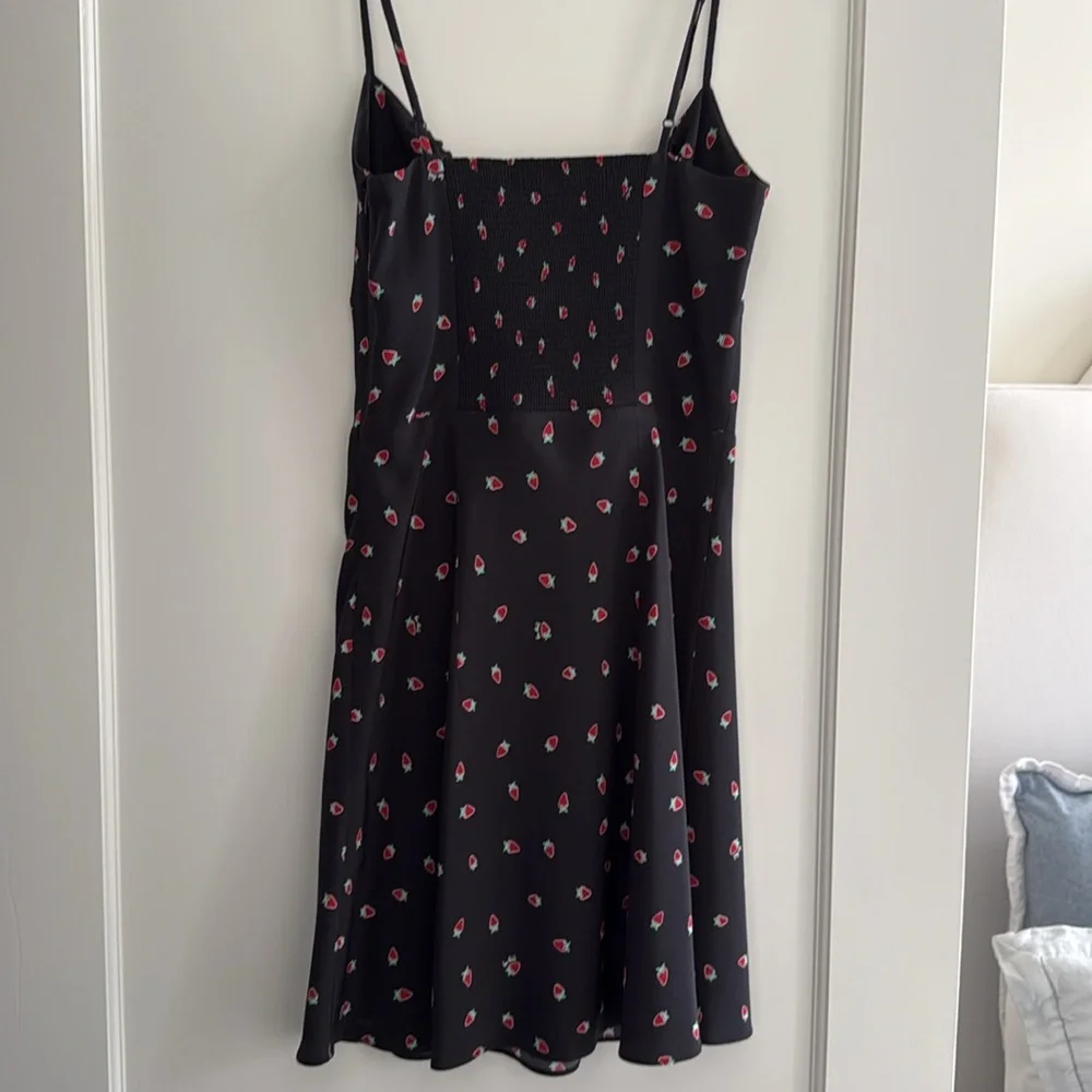 Realisation Par “The Inez” strawberry dress - Picture 3 of 3